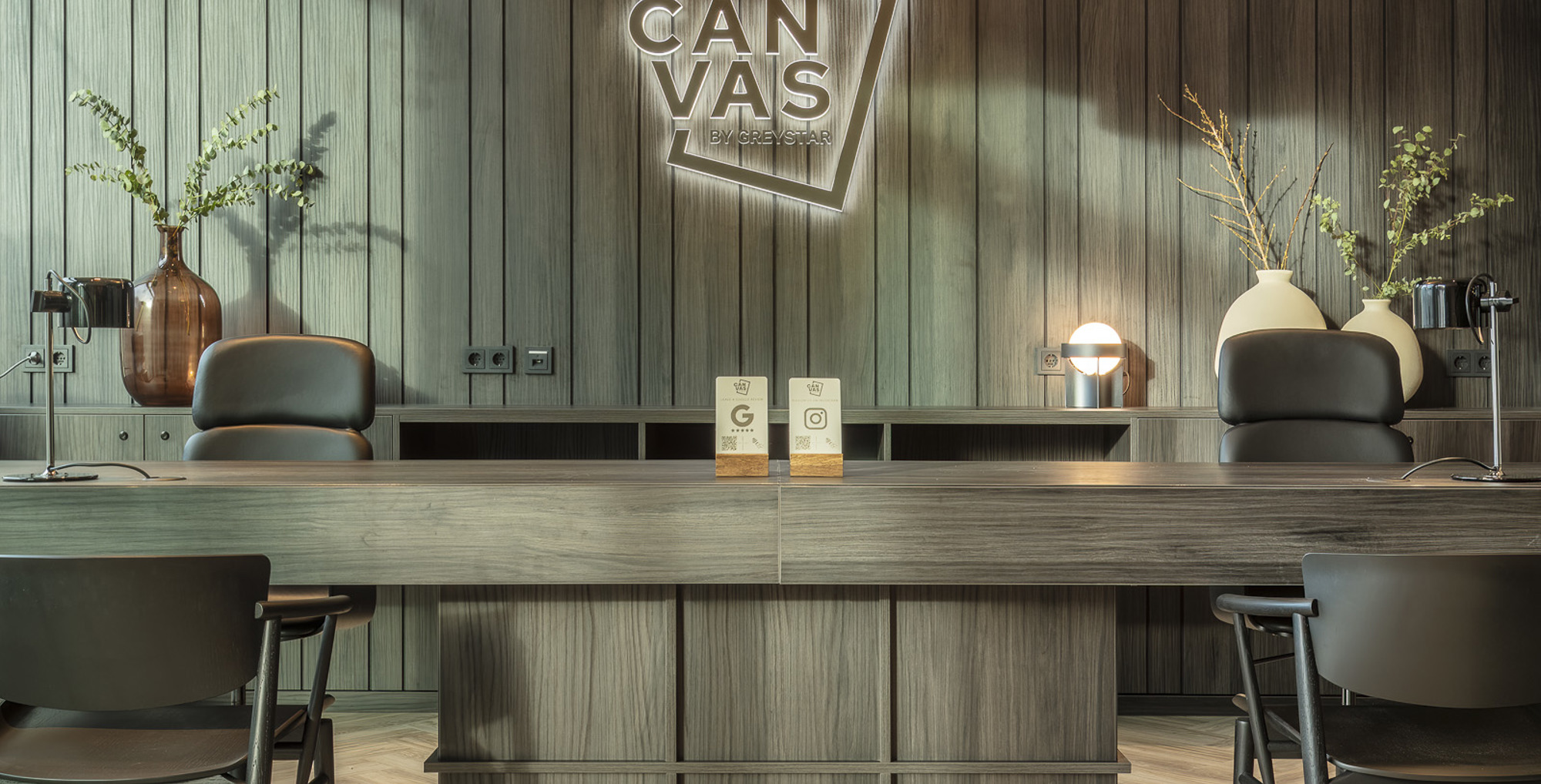 Canvas Living HH Screen2400 83